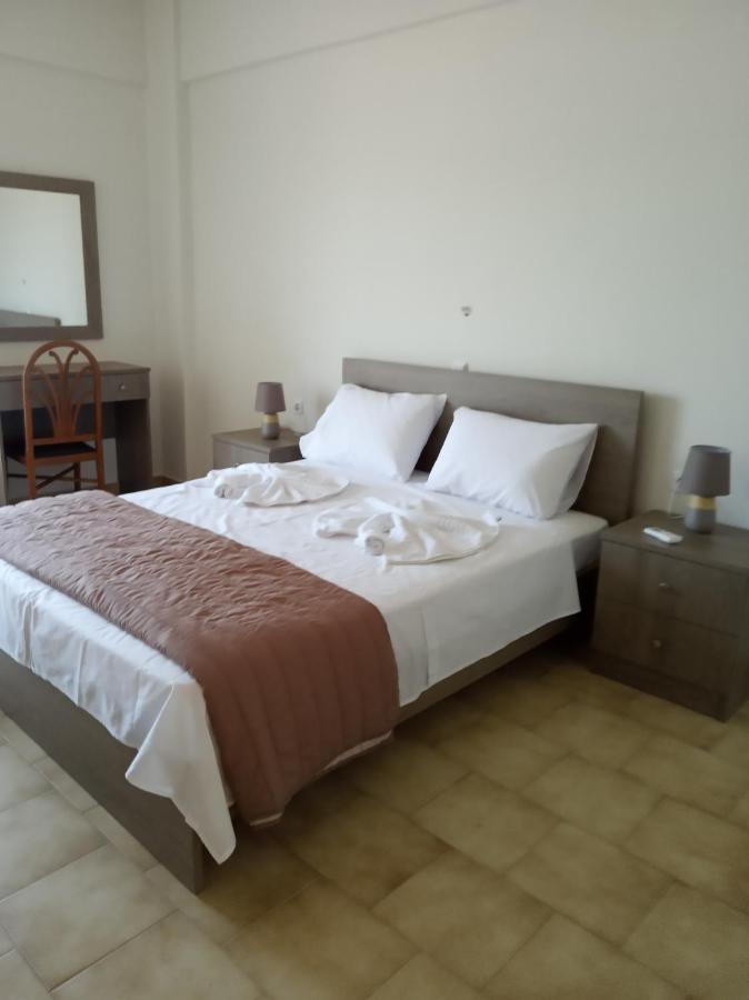 Buganvilla Sea View Apts Agia Pelagia  Exterior photo