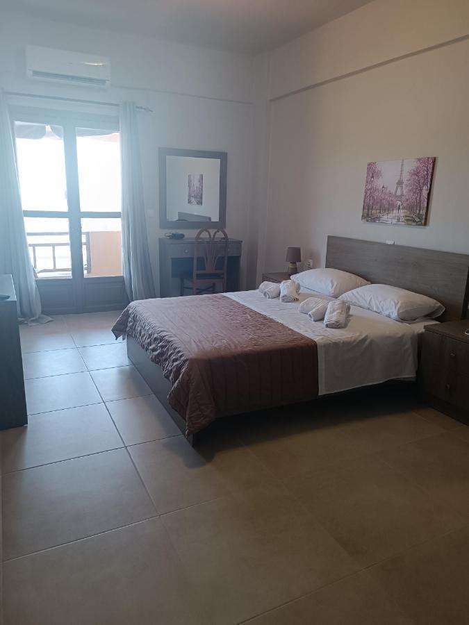 Buganvilla Sea View Apts Agia Pelagia  Exterior photo